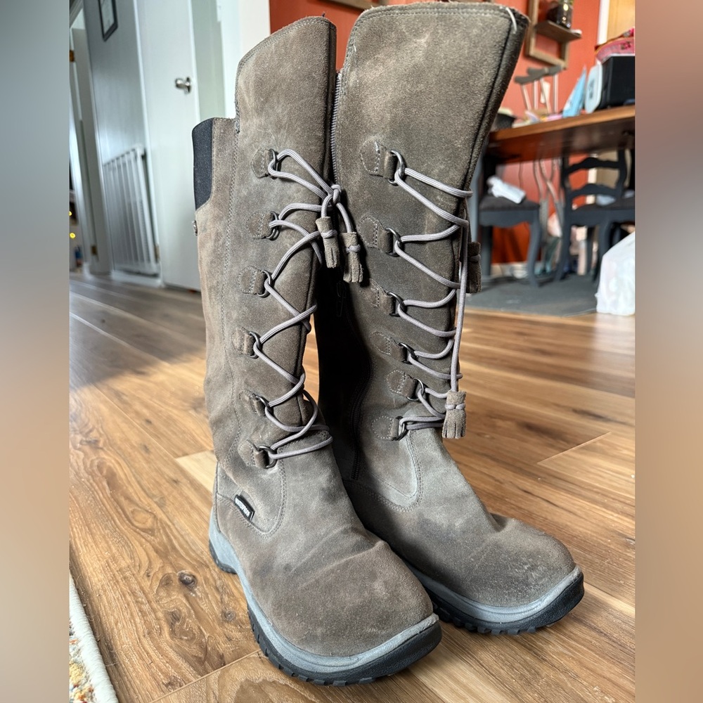 Baffin waterproof tall suede leather lace up outdoor boots Madeline